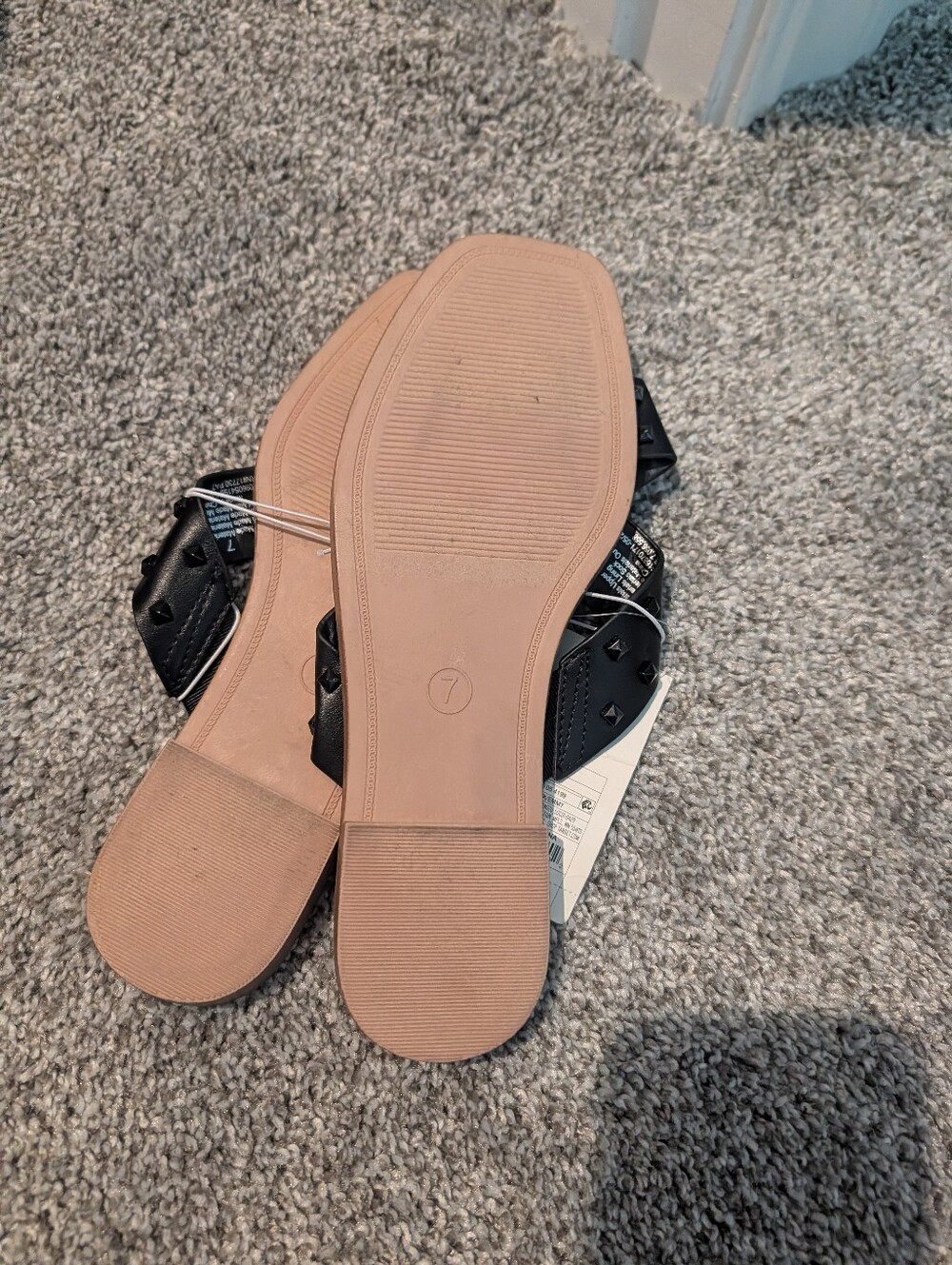 Target Sandals - Picture 2 of 2